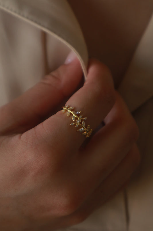 Hosanna: Gold Adjustable Ring